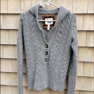 Abercrombie & Fitch hooded sweater, size L (EUC)